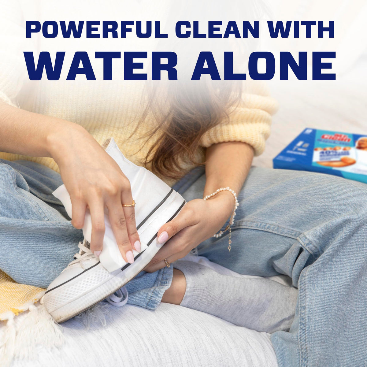 White 6 Count Cleaning Pads L11520