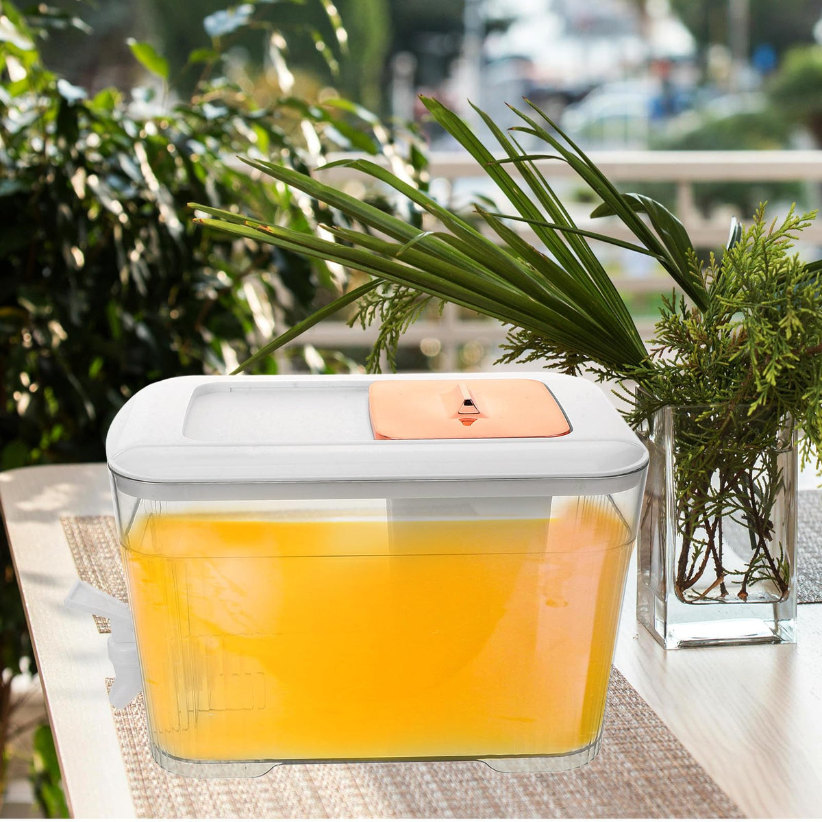 White Plastic Water Jug with Faucet and Lid U491